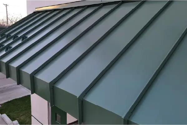 Commercial building with standing seam metal roofing